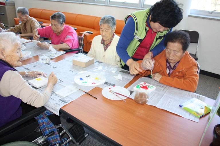 석고페인팅 프로그램활동