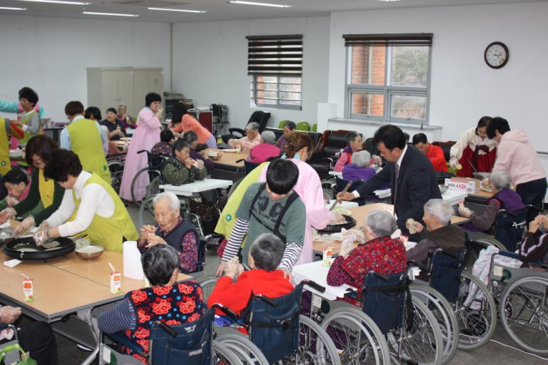 설명절 행사