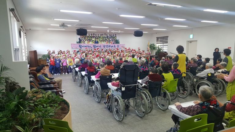 서귀중앙초등학교 병설유치원 공연